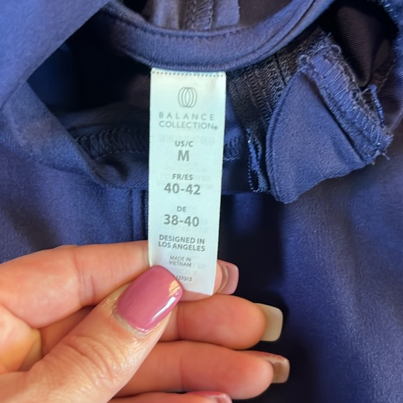 Balance collection women’s jacket size medium - Picture 7 of 8